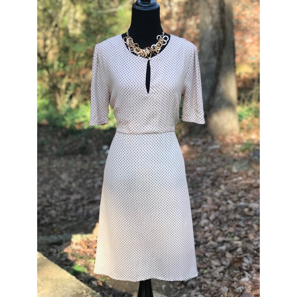 COPY - H&M Short Sleeve Print Dress Sz 12 Cream NWT